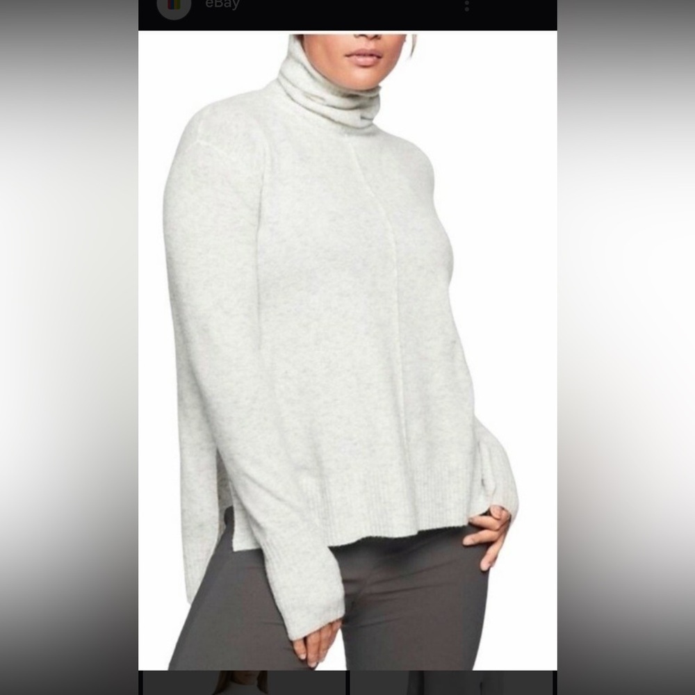 Athleta Women's Transit Wool Blend Turtleneck Sweater Light Gray size XXS
